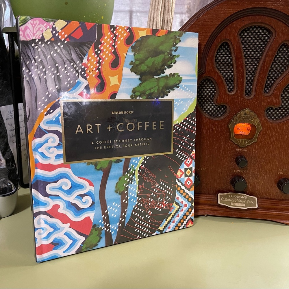 Starbucks Art + Coffee NWT Table Book